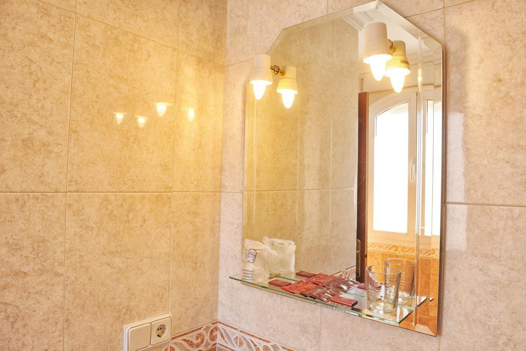 Hostal Puerto レペ 部屋 写真